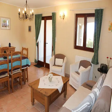 Le Platane Vakantiehuis Montagnac (Alpes-de-Haute-Provence)