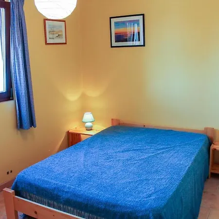 Le Platane Montagnac (Alpes-de-Haute-Provence)